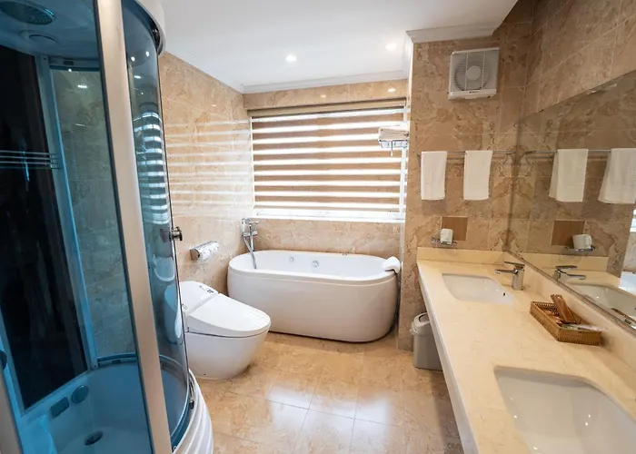Hotel Huong Bien