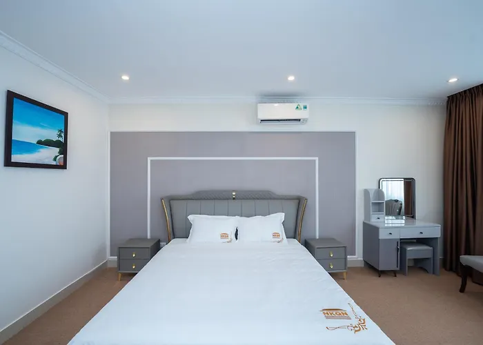 Huong Bien Hotel *