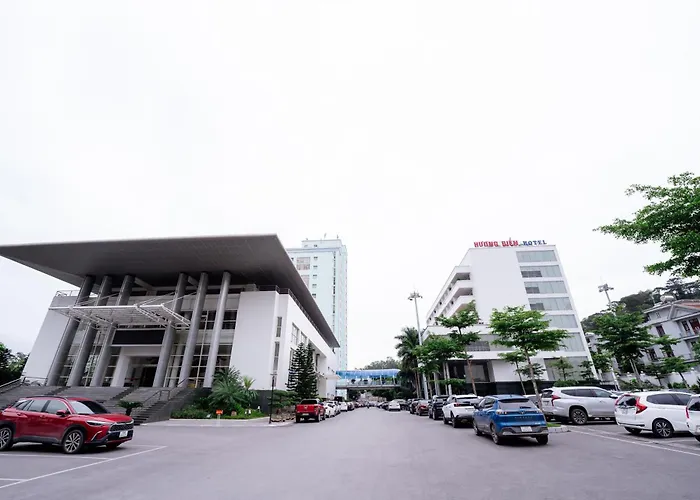 Hotel Huong Bien Ha Long