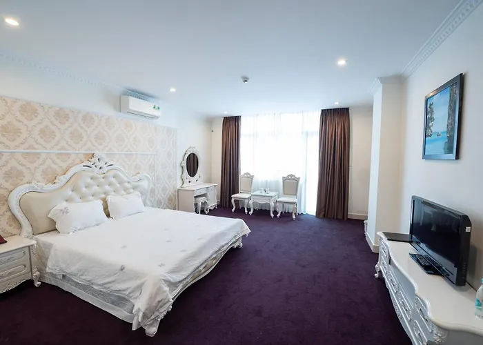 Huong Bien Hotel